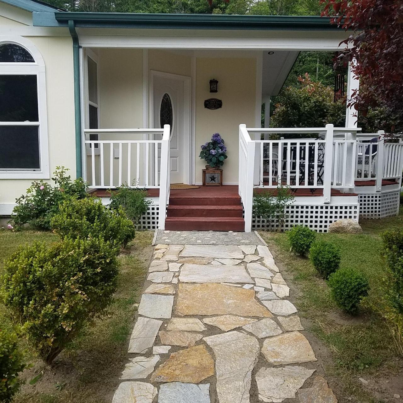 Arbor Rouge Cottage Clinton Exterior foto